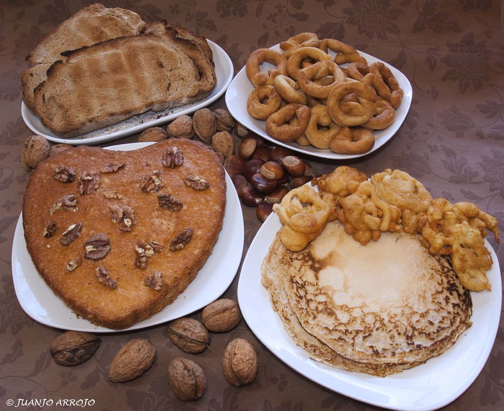 Desayuno con productos típicos